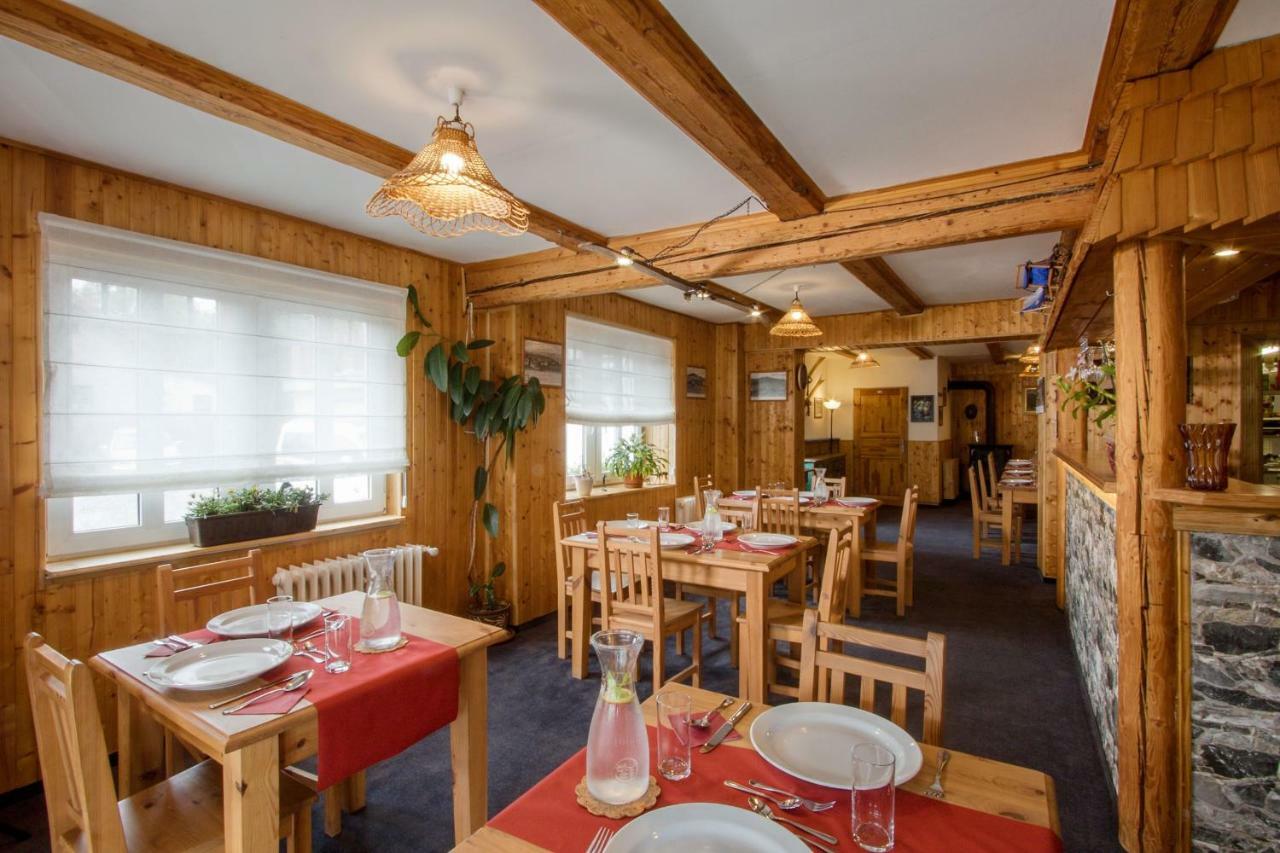 Rodinny Hotel Kaiser Desná Extérieur photo